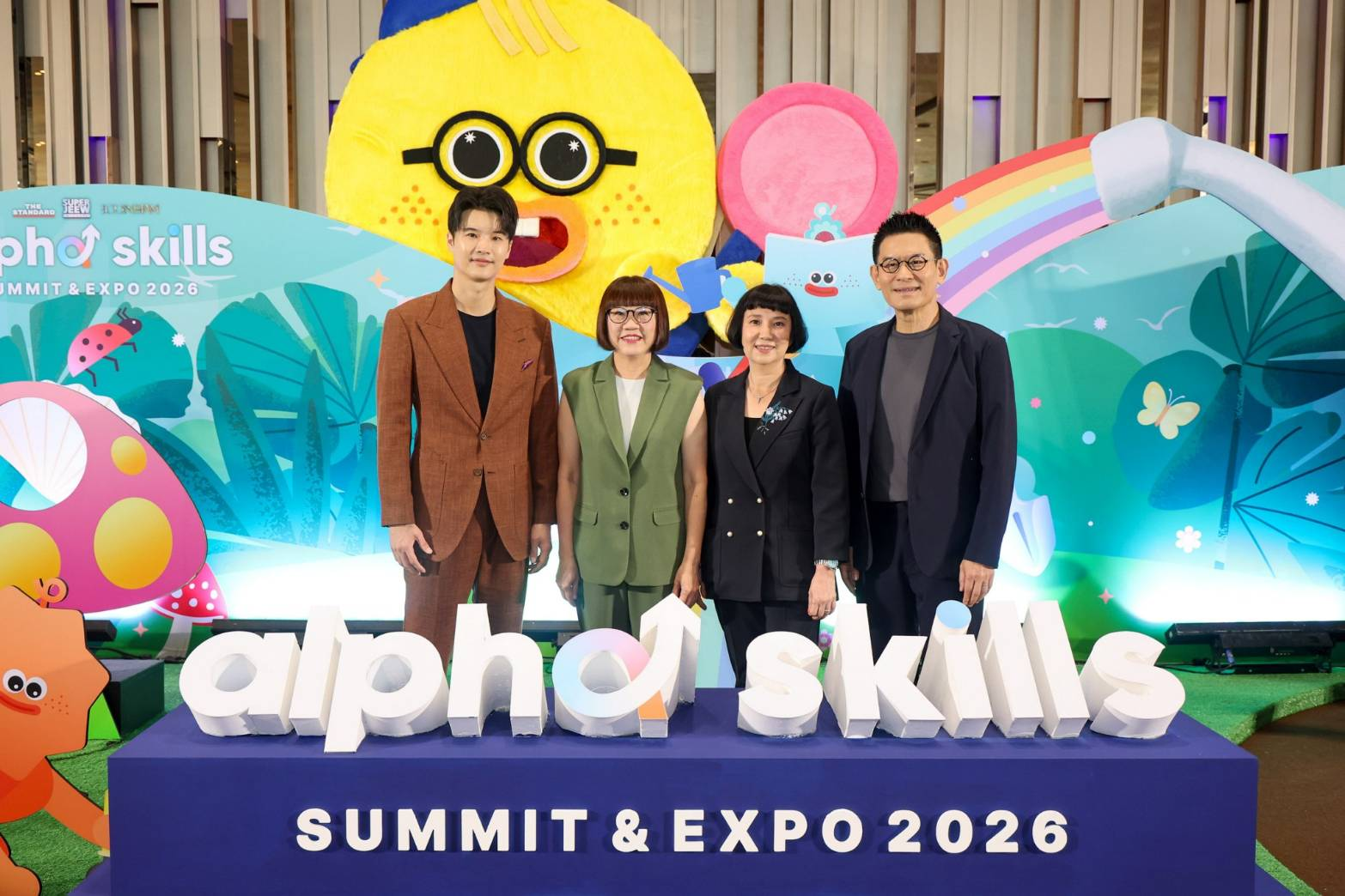 ไอคอนสยาม ร่วมกับ THE STANDARD และ ซูเปอร์จิ๋วเปิดฉาก Alpha Skills Summit & Expo 2026 : Growing Togetherชวนพ่อแม่และ Gen Alpha ร่วมสัมผัสประสบการณ์เรียนรู้ เสริมศักยภาพเพื่ออนาคต